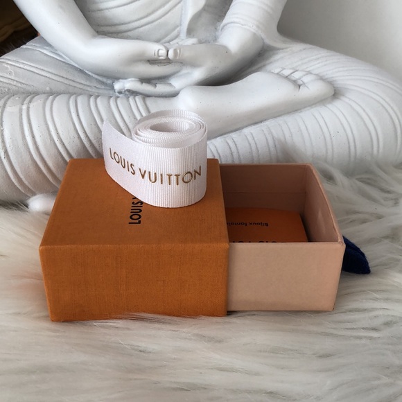 Small LV box for jewelry 💍 - Picture 7 of 15